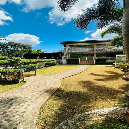 Oyo 1067 Villa Sofia At Silang Tagaytay City Buitenkant foto